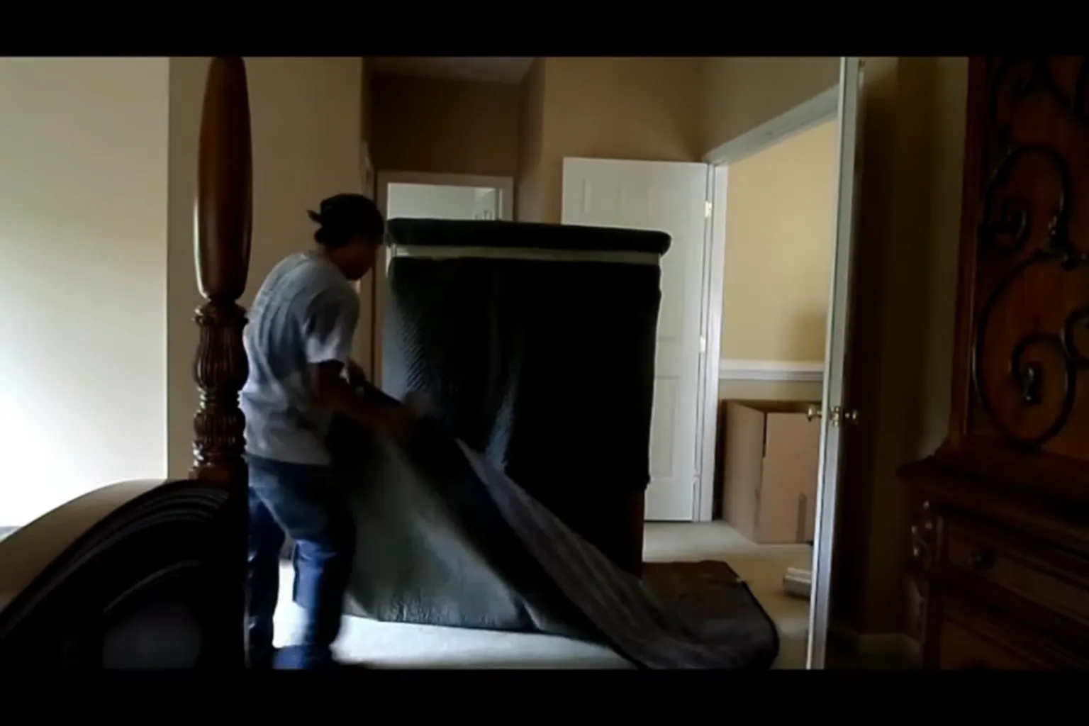 Avid Movers crew preparing a local move